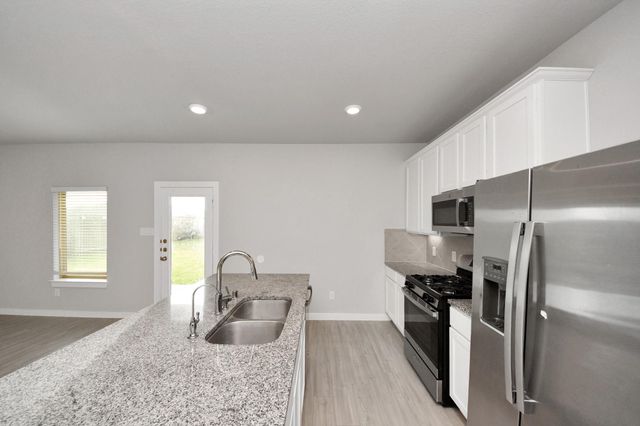 2511 Shining Spur Court, Alvin, TX 77511