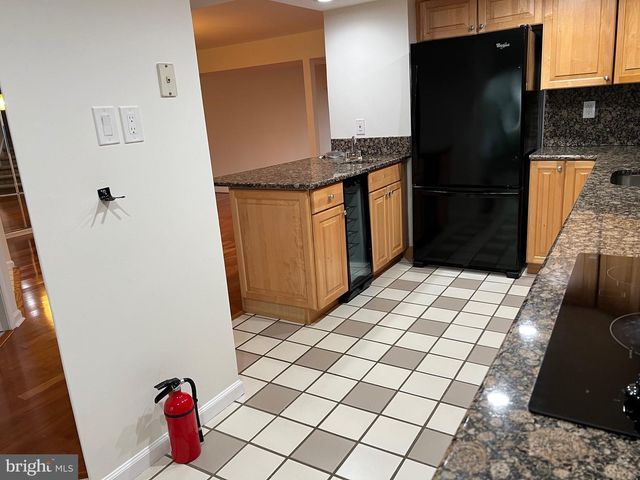 1710 CHANTICLEER, Cherry Hill, NJ 08003