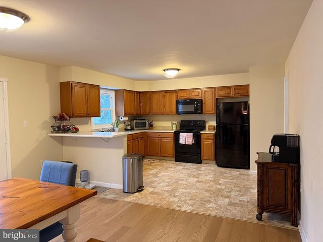 304 CHESTNUT AVE, Wilmington, DE 19809