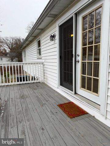 304 CHESTNUT AVE, Wilmington, DE 19809