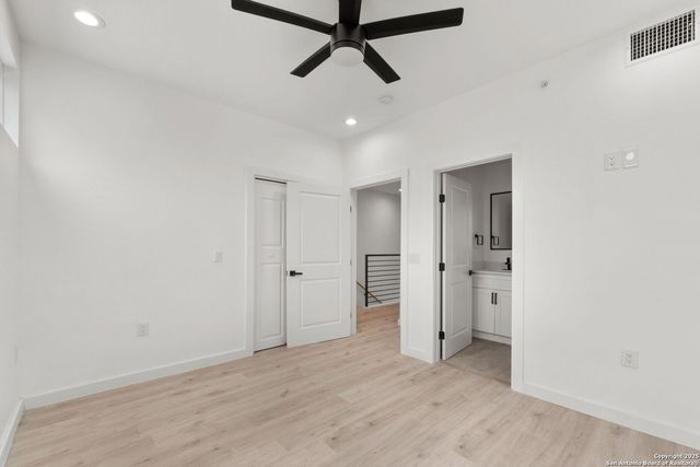 308 S Mesquite St # 103, San Antonio, TX 78203