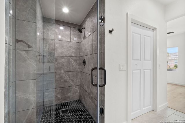 308 S Mesquite St # 103, San Antonio, TX 78203