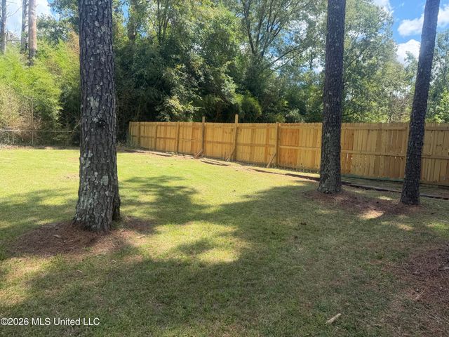 1357 Canterbury Lane, Jackson, MS 39212