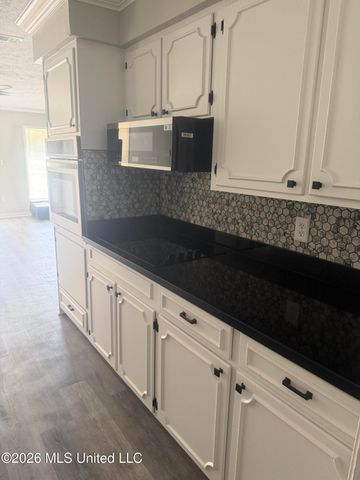 1357 Canterbury Lane, Jackson, MS 39212