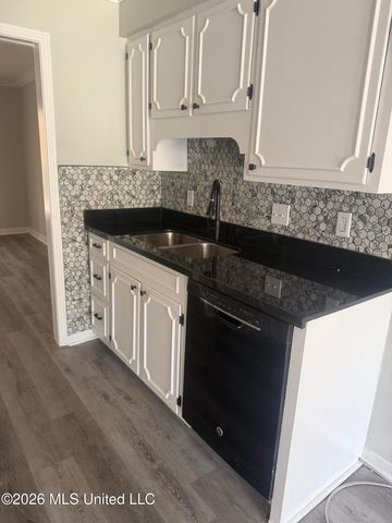 1357 Canterbury Lane, Jackson, MS 39212