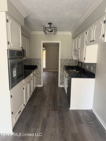 1357 Canterbury Lane, Jackson, MS 39212