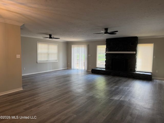 1357 Canterbury Lane, Jackson, MS 39212