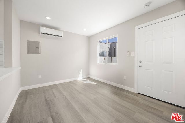 121 W Elm Avenue A, Fullerton, CA 92832