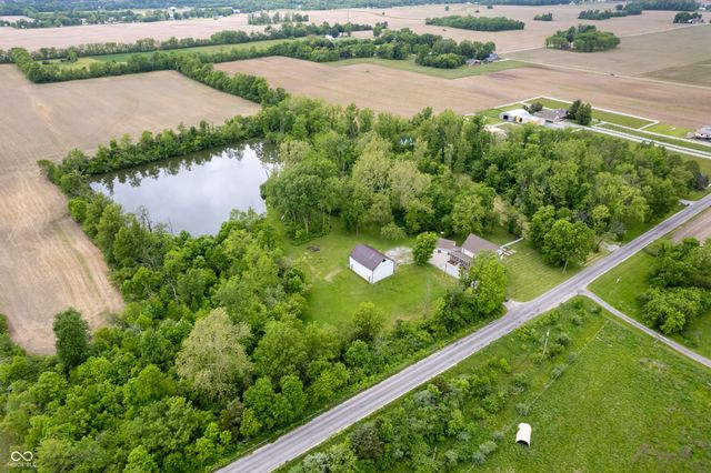 2708 N 400 E, Greenfield, IN 46140