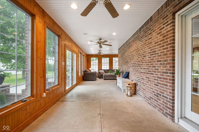 2708 N 400 E, Greenfield, IN 46140