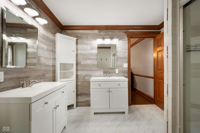 2708 N 400 E, Greenfield, IN 46140