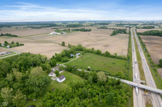 2708 N 400 E, Greenfield, IN 46140