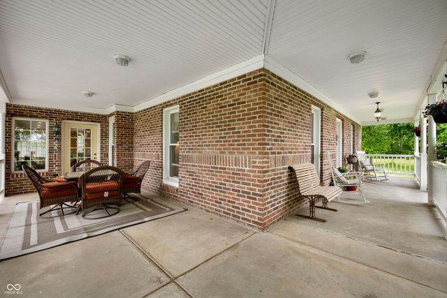 2708 N 400 E, Greenfield, IN 46140