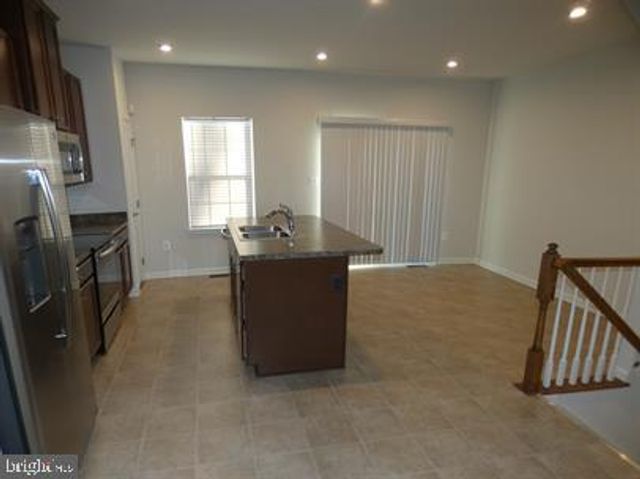 6304 CRITTENDEN LN, Spotsylvania, VA 22553