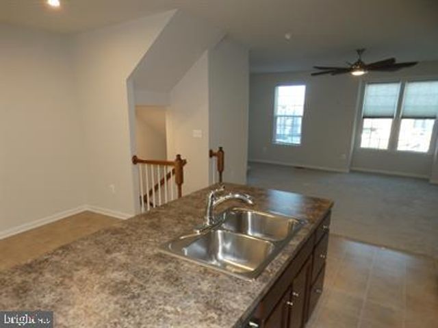 6304 CRITTENDEN LN, Spotsylvania, VA 22553