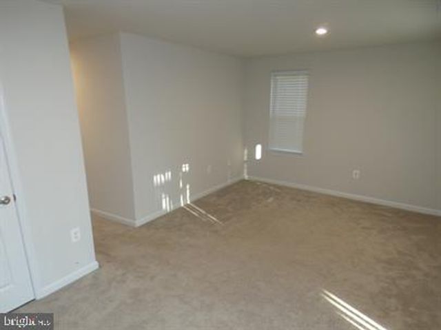6304 CRITTENDEN LN, Spotsylvania, VA 22553