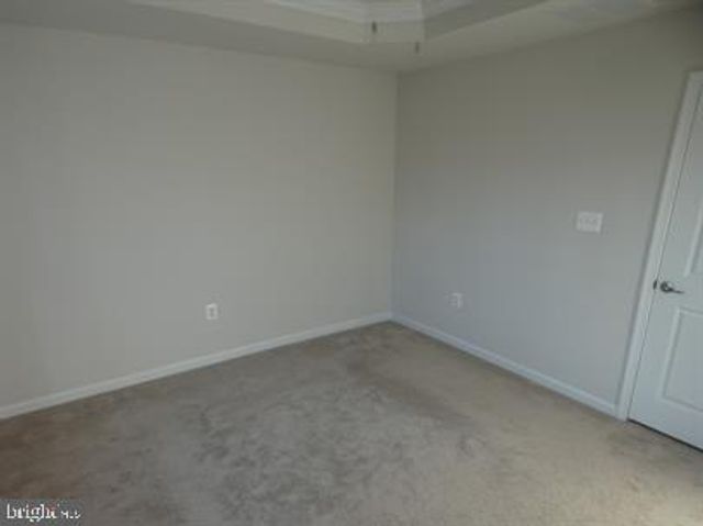 6304 CRITTENDEN LN, Spotsylvania, VA 22553