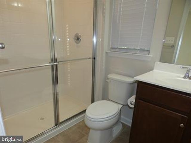 6304 CRITTENDEN LN, Spotsylvania, VA 22553