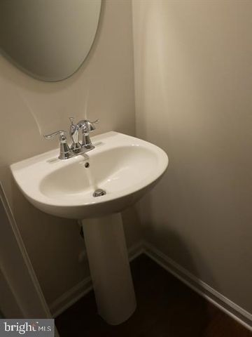 6304 CRITTENDEN LN, Spotsylvania, VA 22553