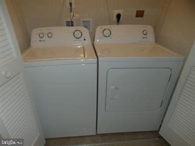 6304 CRITTENDEN LN, Spotsylvania, VA 22553