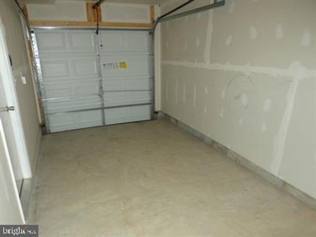 6304 CRITTENDEN LN, Spotsylvania, VA 22553