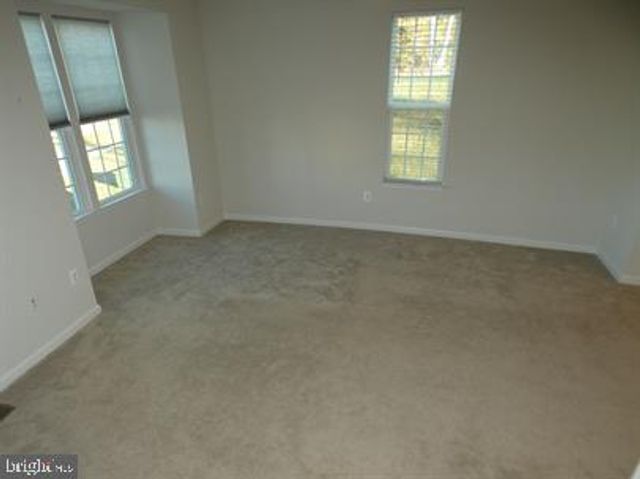 6304 CRITTENDEN LN, Spotsylvania, VA 22553