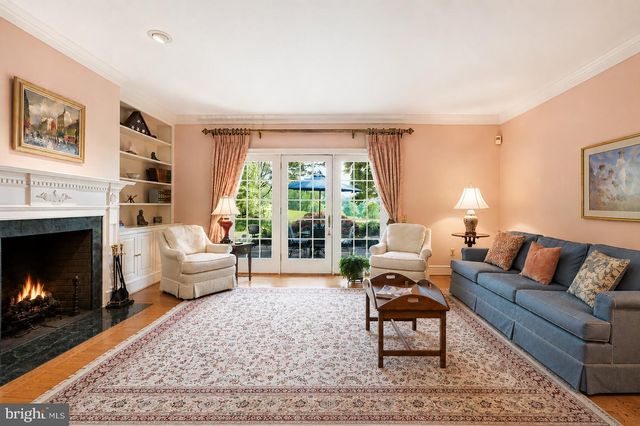 2 ROCKLAND RIDGE RD, Rockland, DE 19732