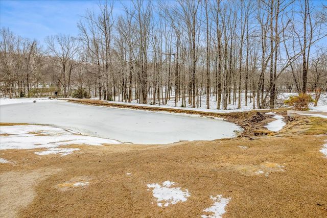 897 BURROWTOWN RD, Mason, TN 38049