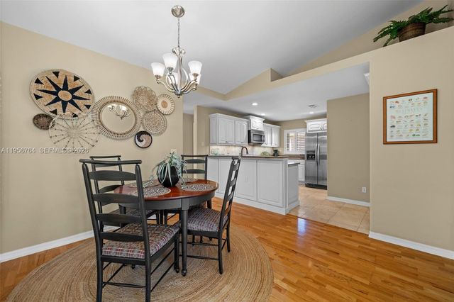 2926 SW 38th Ter, Cape Coral, FL 33914