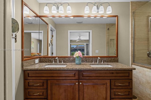 2926 SW 38th Ter, Cape Coral, FL 33914