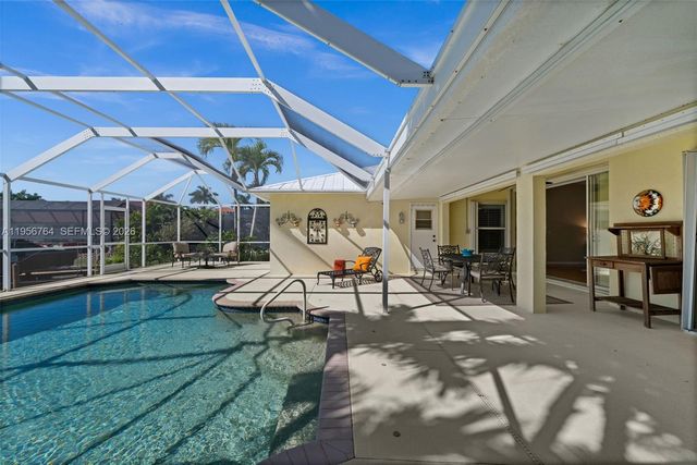 2926 SW 38th Ter, Cape Coral, FL 33914