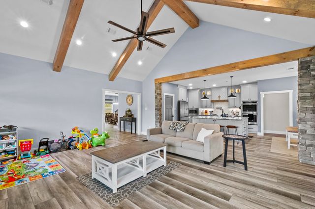 35 Helen Circle, Austin, AR 72007