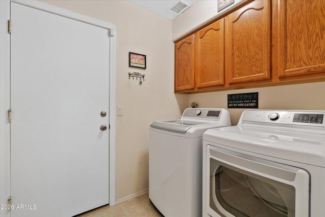 3861 E OLIVE Avenue, Gilbert, AZ 85234