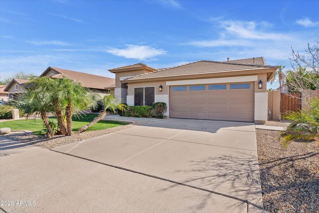 3861 E OLIVE Avenue, Gilbert, AZ 85234