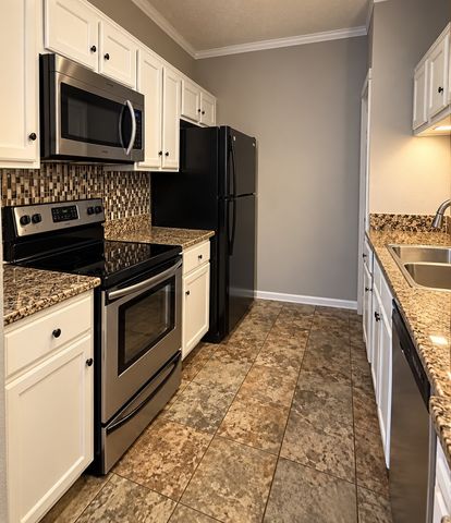 7340 Skillman Street 1003, Dallas, TX 75231