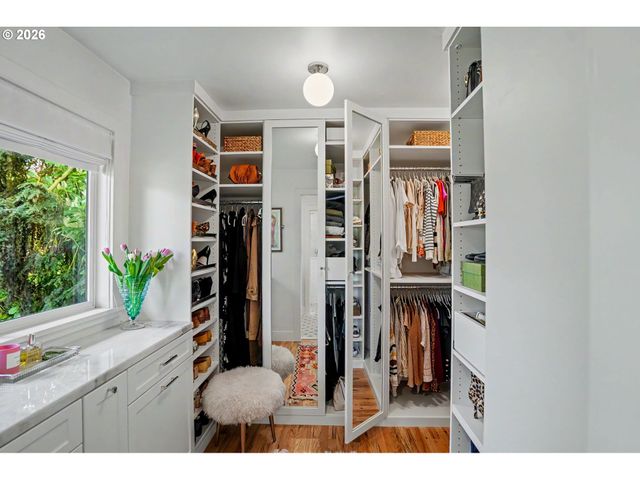 1017 JONES Ave, Albany, OR 97321