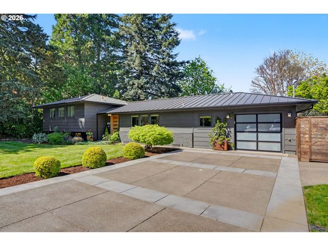 1017 JONES Ave, Albany, OR 97321