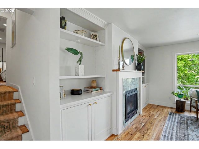 1017 JONES Ave, Albany, OR 97321