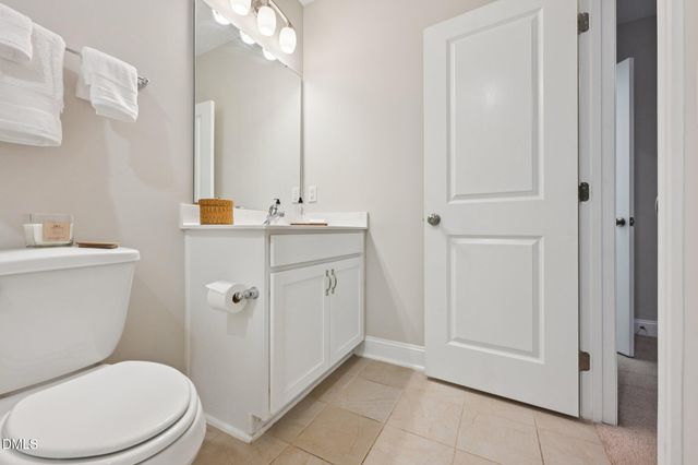 8405 Zinc Autumn Path, Raleigh, NC 27615