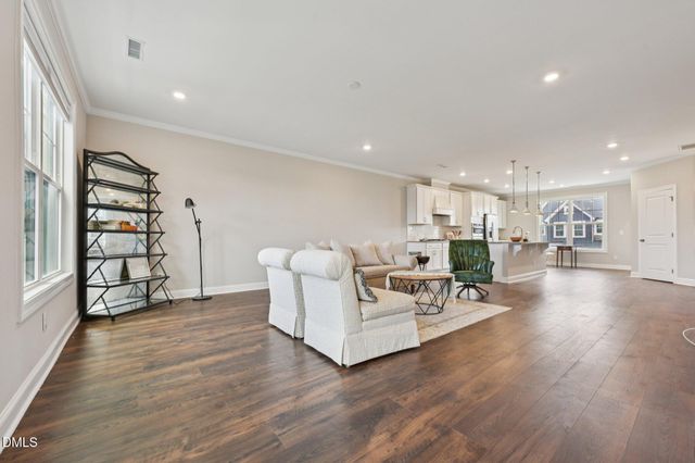 8405 Zinc Autumn Path, Raleigh, NC 27615