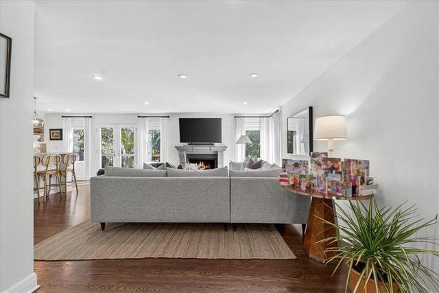 5441 Chadwick Road, Fairway, KS 66205