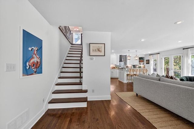 5441 Chadwick Road, Fairway, KS 66205