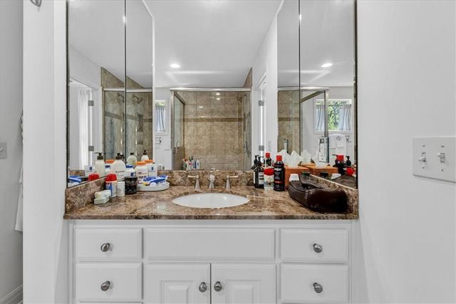 5441 Chadwick Road, Fairway, KS 66205