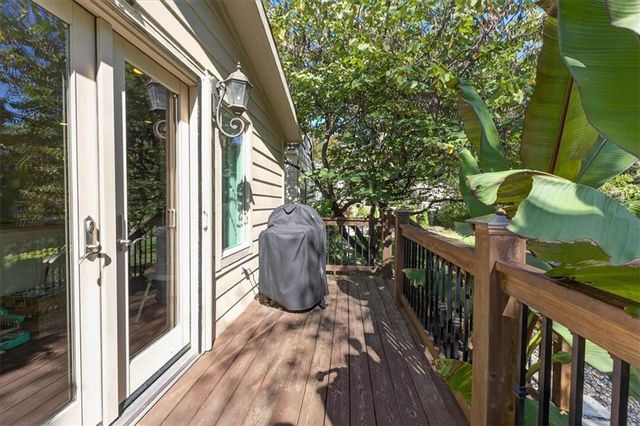 5441 Chadwick Road, Fairway, KS 66205