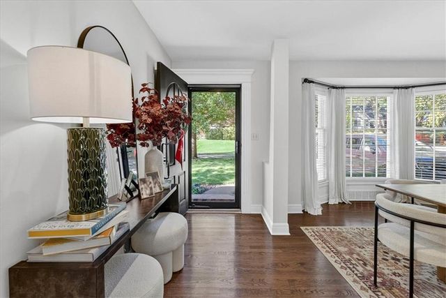 5441 Chadwick Road, Fairway, KS 66205