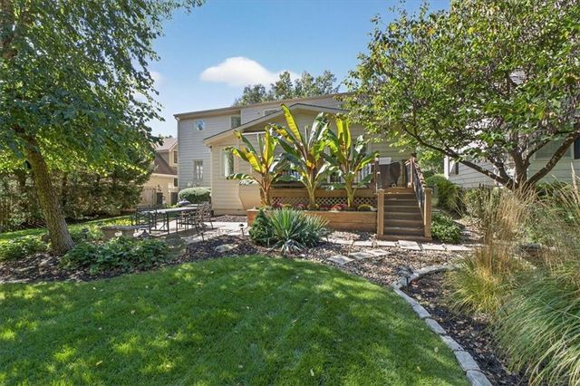 5441 Chadwick Road, Fairway, KS 66205