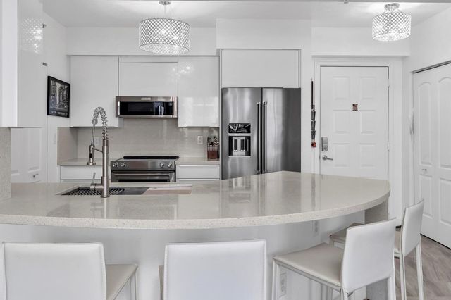 1830 Radius Drive 912, Hollywood, FL 33020