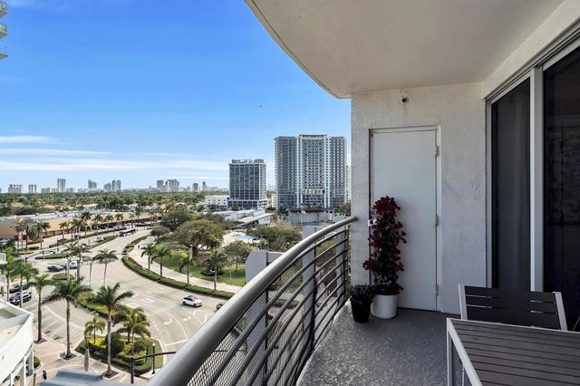 1830 Radius Drive 912, Hollywood, FL 33020