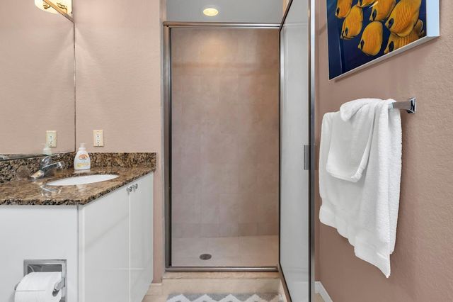 1830 Radius Drive 912, Hollywood, FL 33020