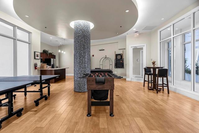 1830 Radius Drive 912, Hollywood, FL 33020